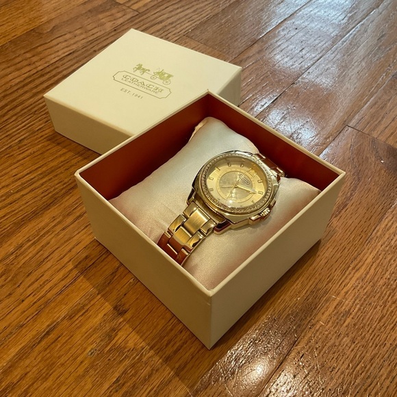 Coach Accessories - COACH WATCH | Gold plated, crystal betel